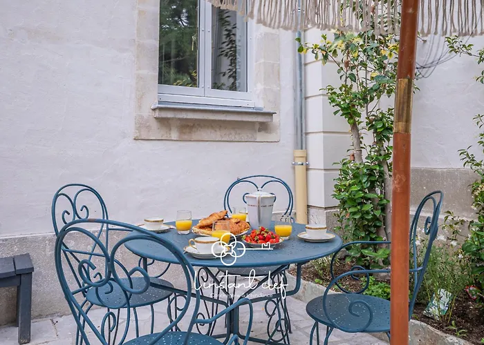 Particulier - Elegance & Jardin Au Mans 别墅