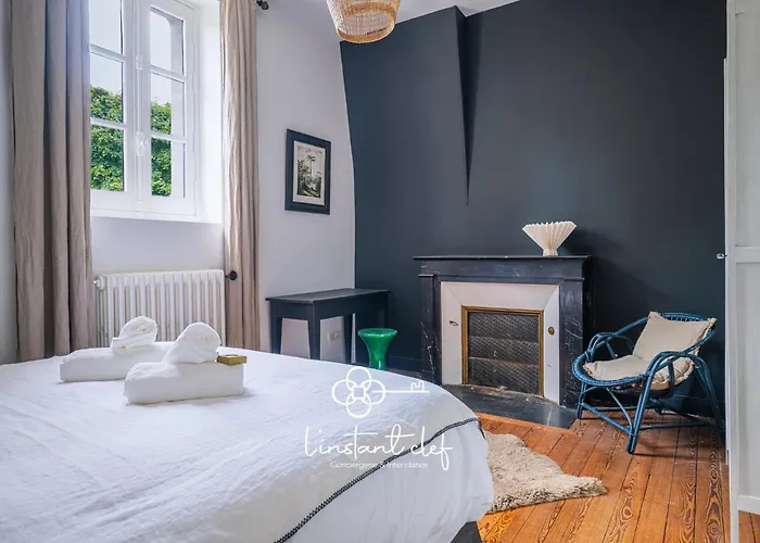 Particulier - Elegance & Jardin Au Mans 别墅 *